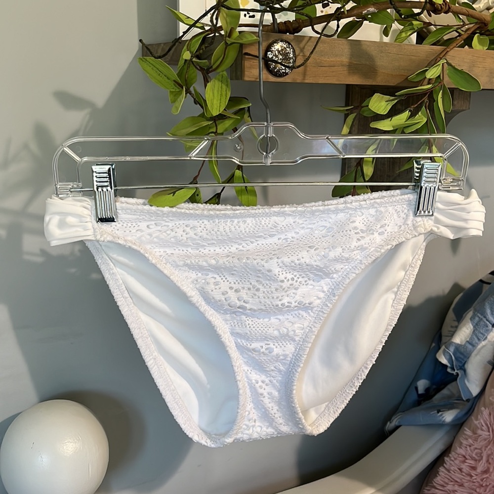 White Bikini Bottoms Mossimo Swimsuit New Womens Large Crochet Lace